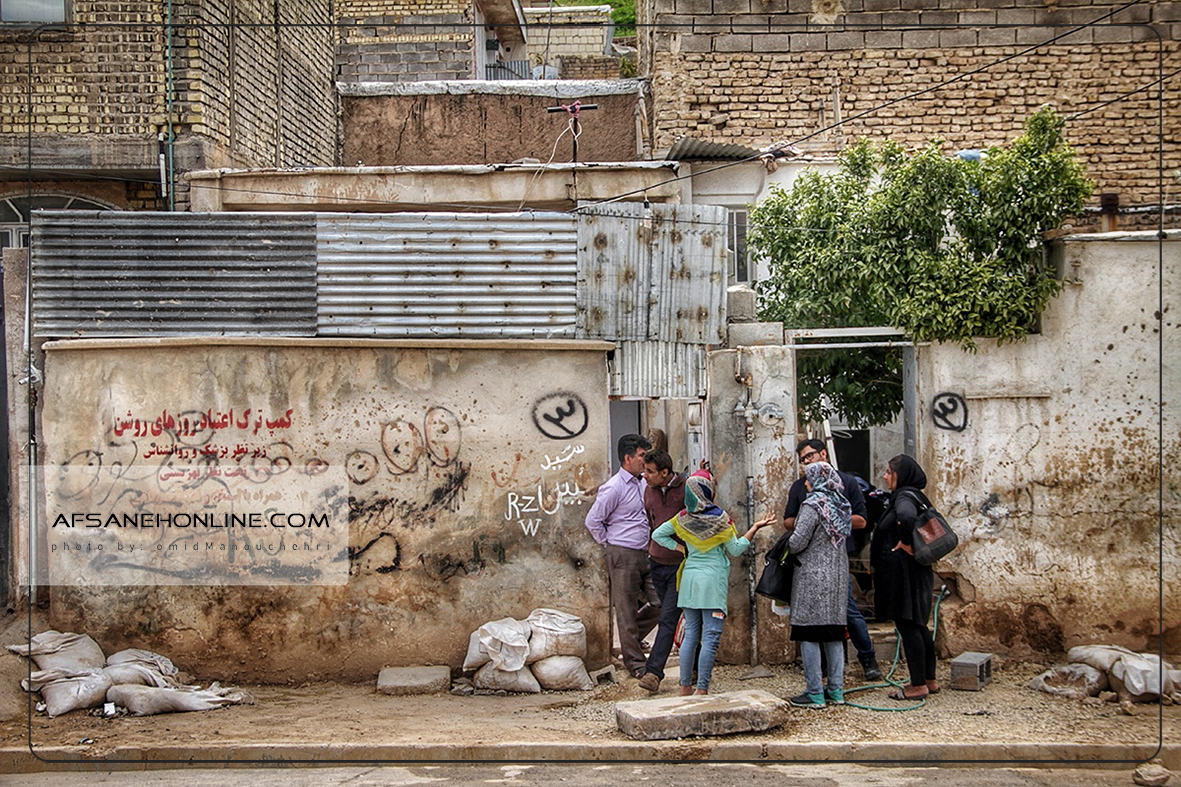 ساکنان محله سعدی در انتظار